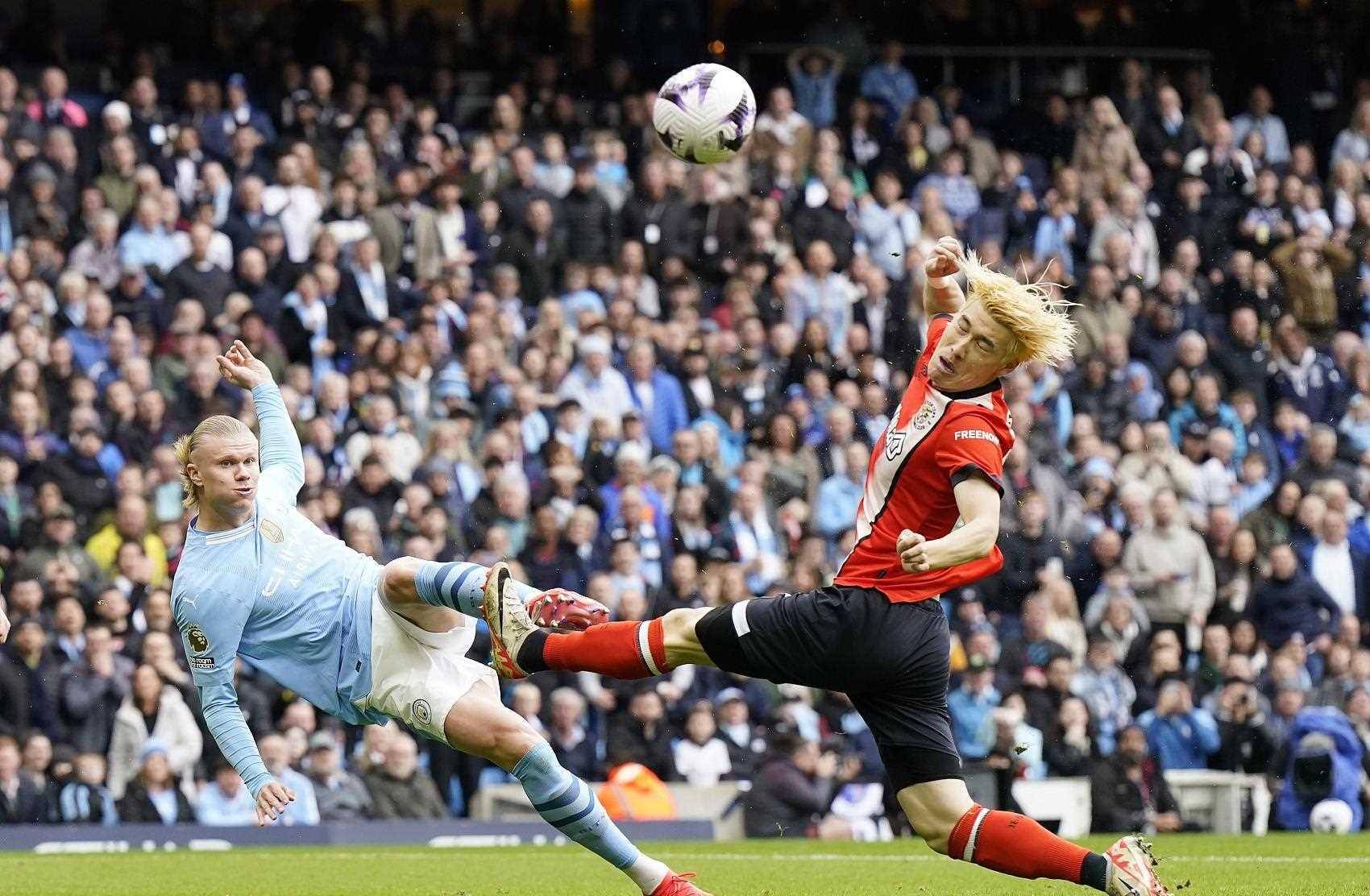 曼联队进攻线持续火爆，大胜对手