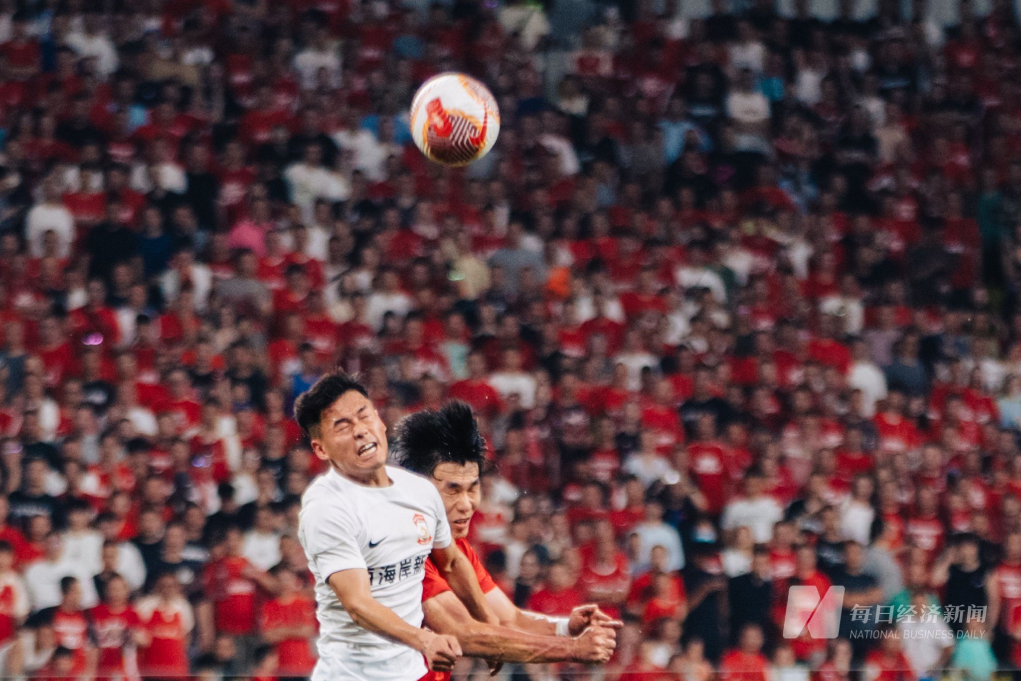 开云体育中国-包含激情的表现：一名年轻球员在比赛中表现抢眼的词条