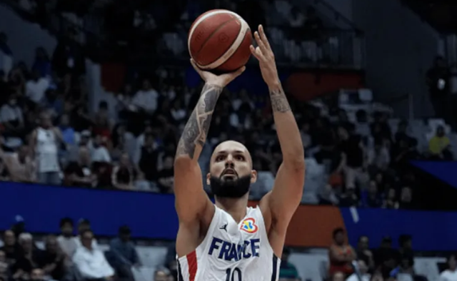 包含瑞士男篮力克拉脱维亚取得亚洲杯季军的词条 包含瑞士男篮力克拉脱维亚取得亚洲杯季军的词条