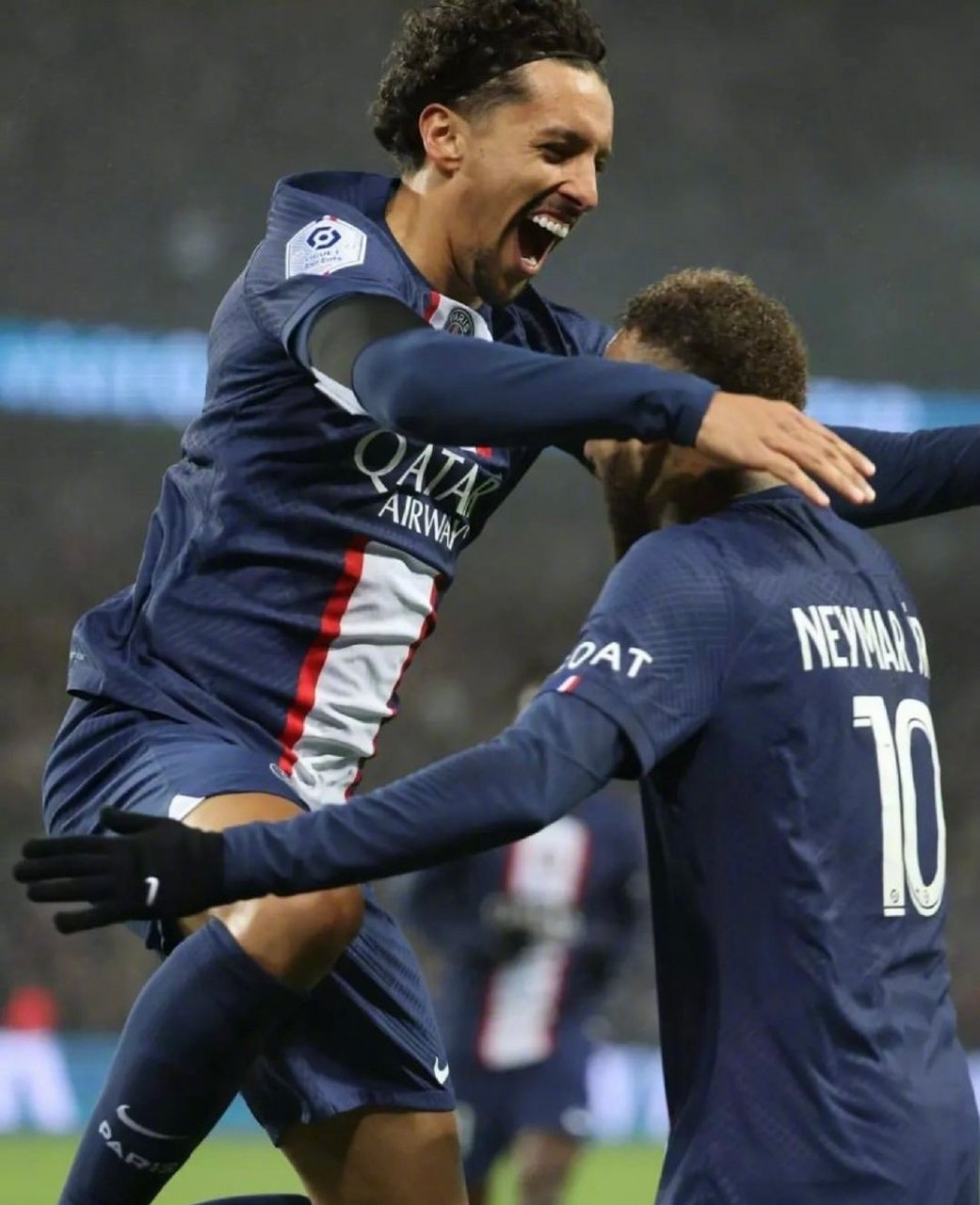 开云体育下载-绿城球星破门得分，全队奋战取得胜利