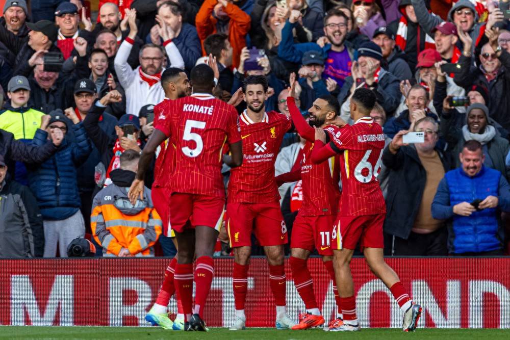 阿森纳遭遇连败,球队士气急需重振 阿森纳遭遇连败,球队士气急需重振