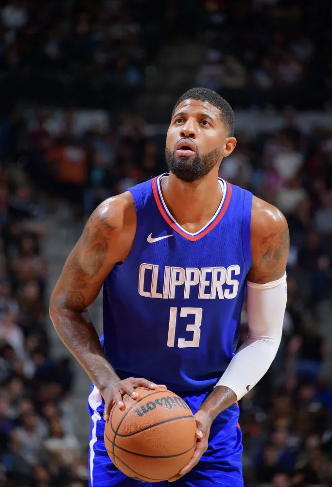 关于快船连胜被终结,意外失利暂时压制住争议的信息 关于快船连胜被终结,意外失利暂时压制住争议的信息