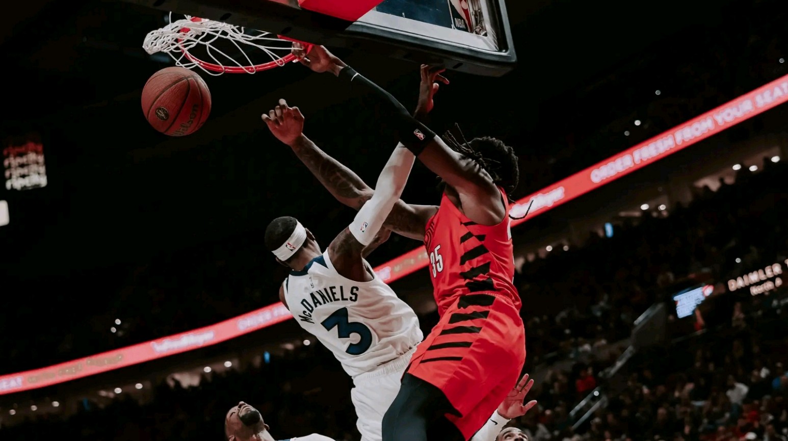 关于开拓者队的内线得分火力强大，让对手防不胜防的信息