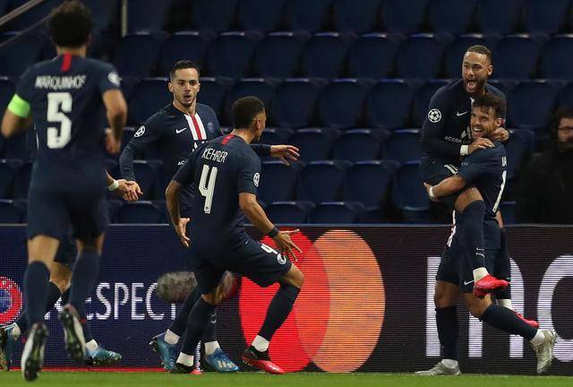 包含巴黎圣日耳曼战绩领先,雄心勃勃的词条 包含巴黎圣日耳曼战绩领先,雄心勃勃的词条