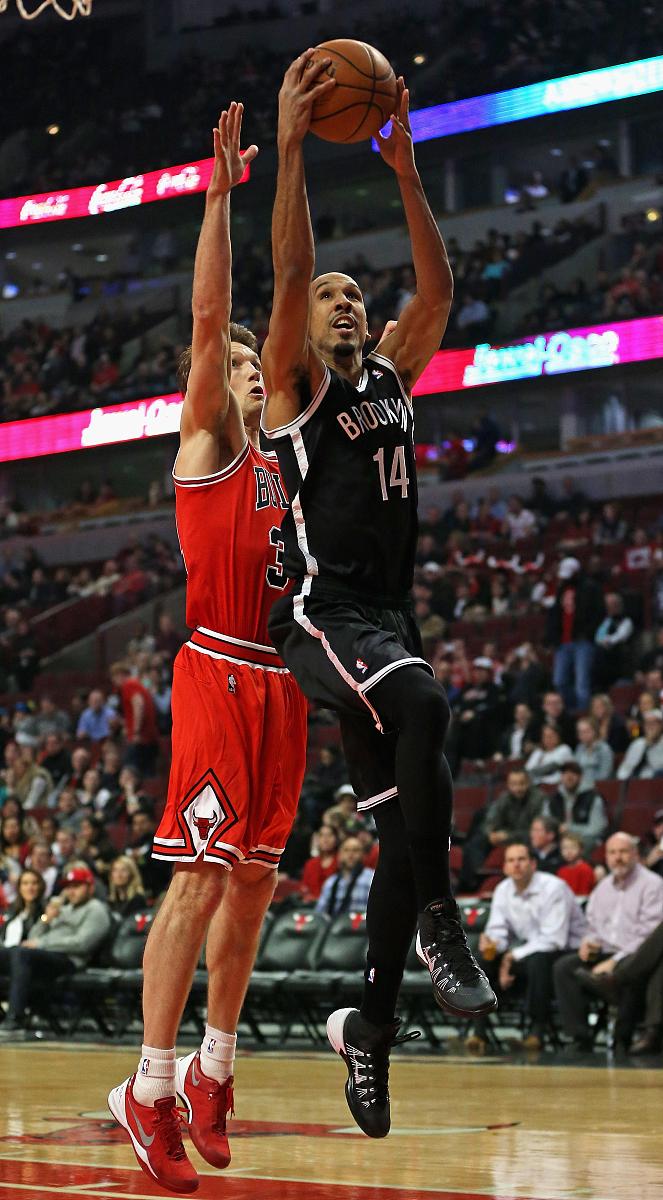 猛龙队进攻节奏完美配合,球队胜算大增 猛龙队进攻节奏完美配合,球队胜算大增