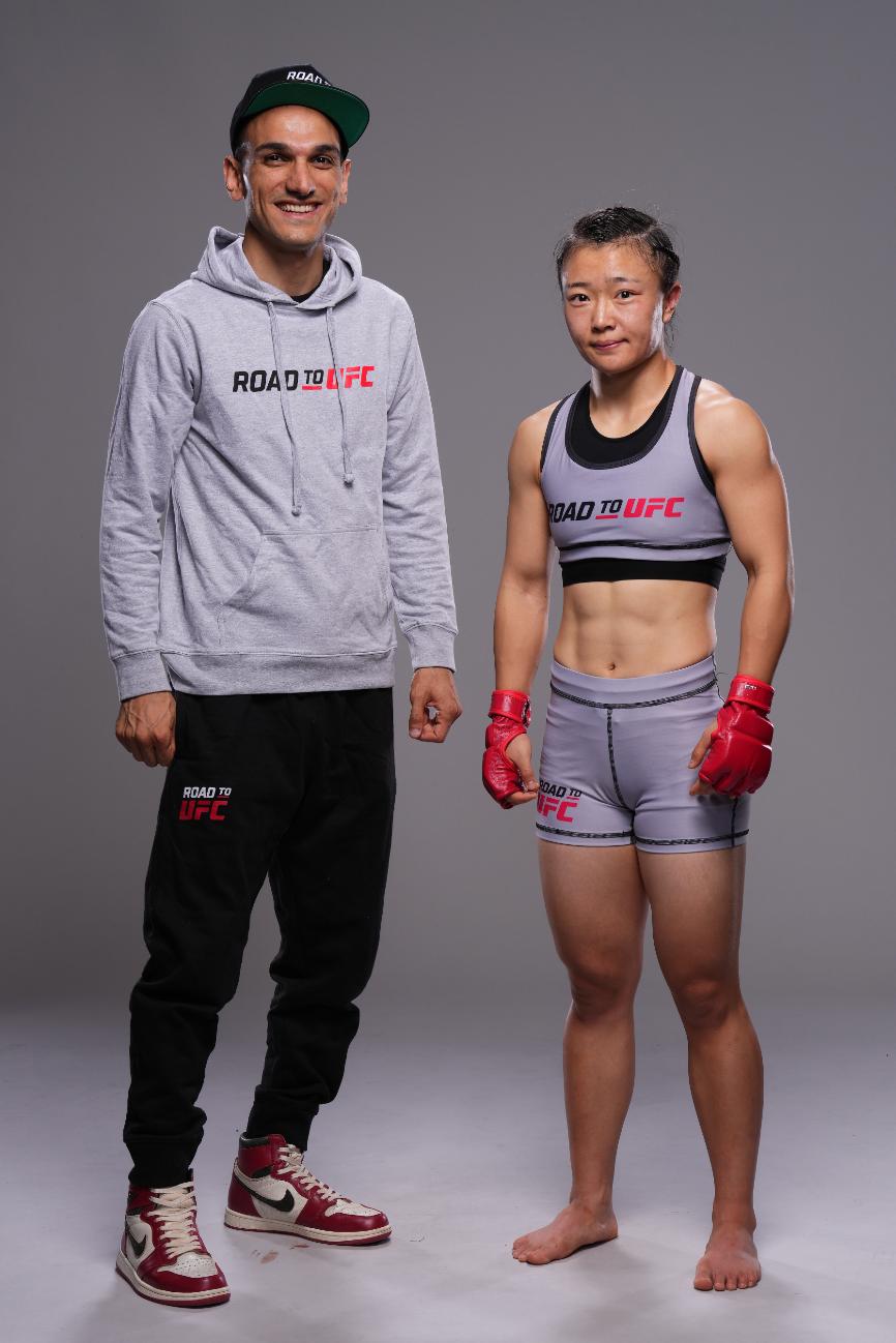 关于经过厮杀生死搏杀，顽强对手最终获得冠军的信息