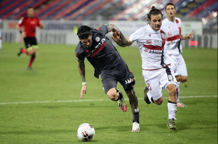 拉文扎客场失利，降至意甲倒数第四