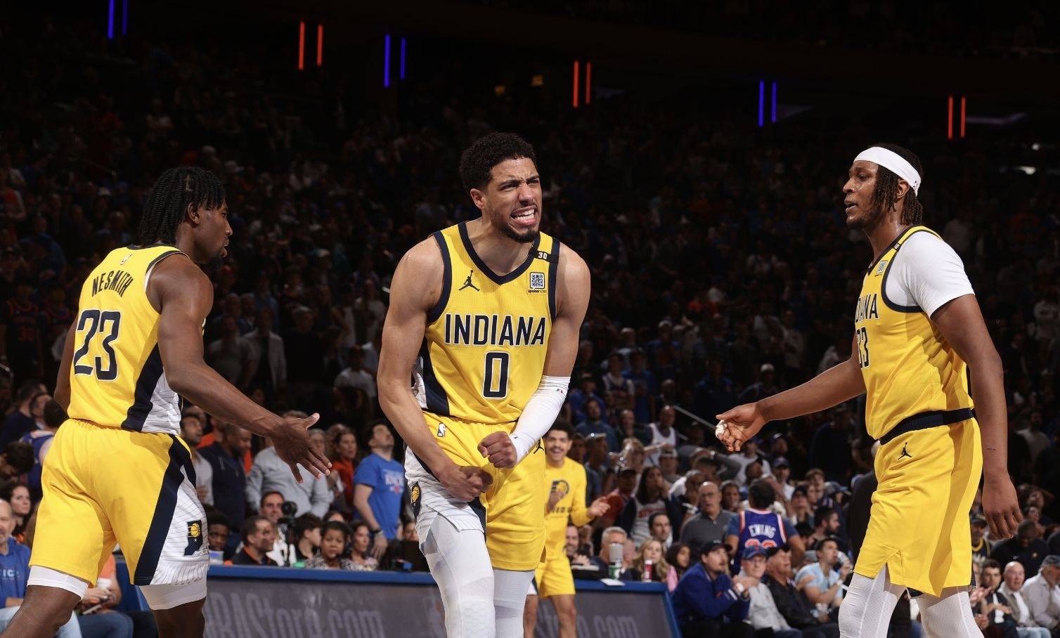 包含爵士队连胜场次创纪录,走上胜利之路的词条 包含爵士队连胜场次创纪录,走上胜利之路的词条