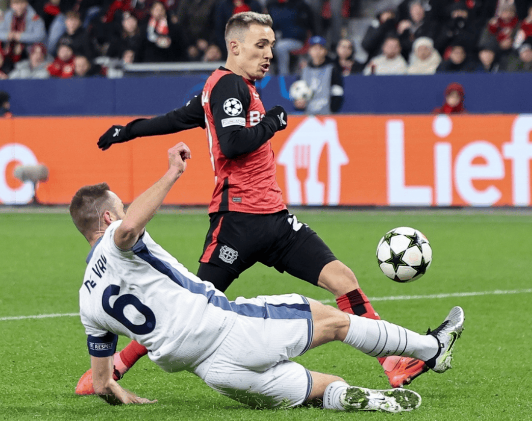 里尔遭受失败，球队战绩需进一步提升