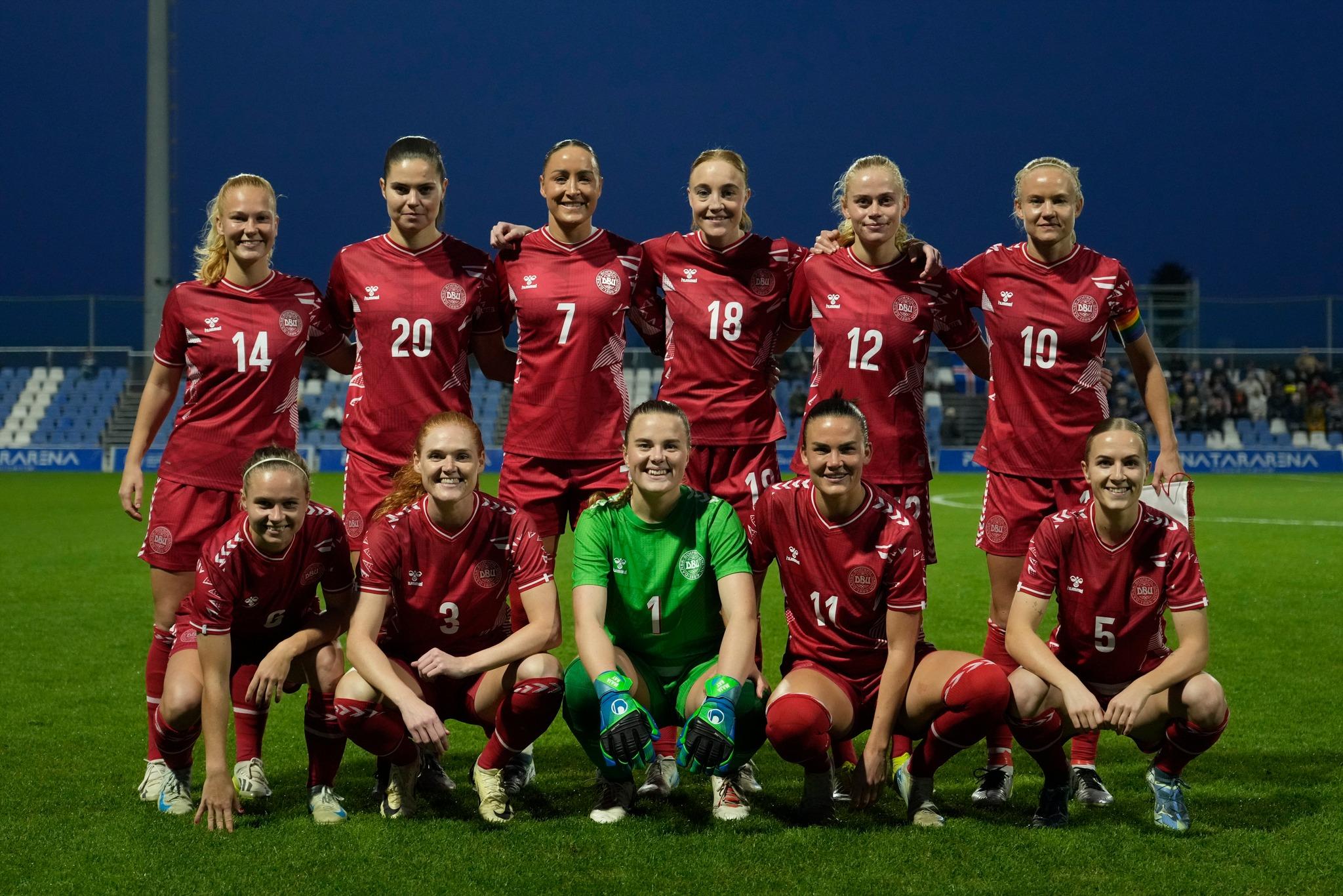 丹麦女足队员踢出新高度闯入前八 丹麦女足队员踢出新高度闯入前八