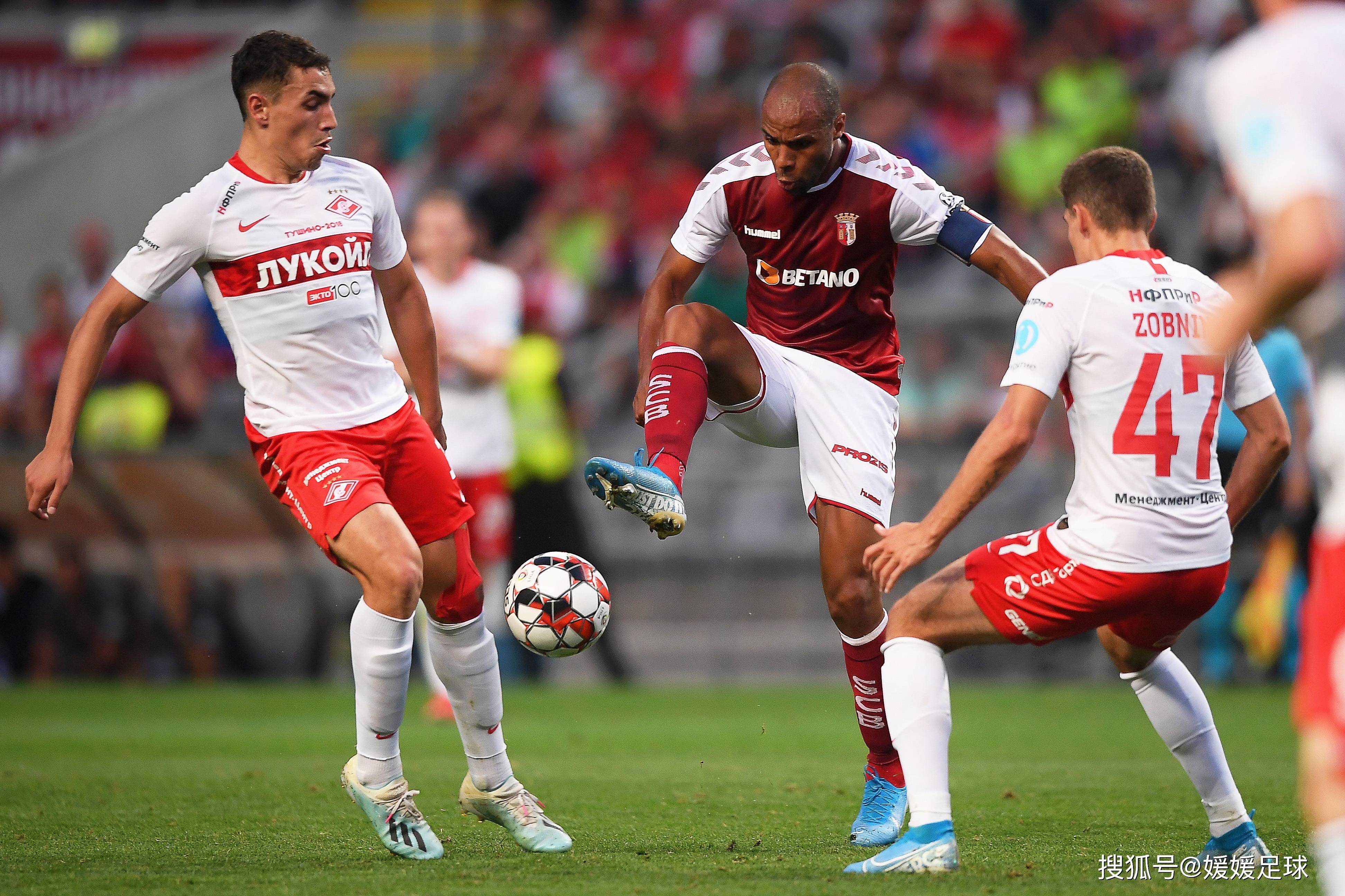 莱比锡红牛力克柏林联盟,领先优势愈发巩固 莱比锡红牛力克柏林联盟,领先优势愈发巩固