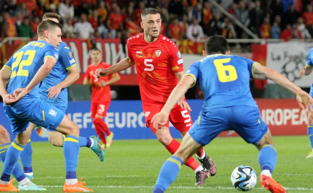 开云官网-斯洛伐克苦战北马其顿，小组赛竞争激烈