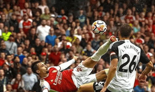 阿森纳在联赛中斩获激动人心胜利