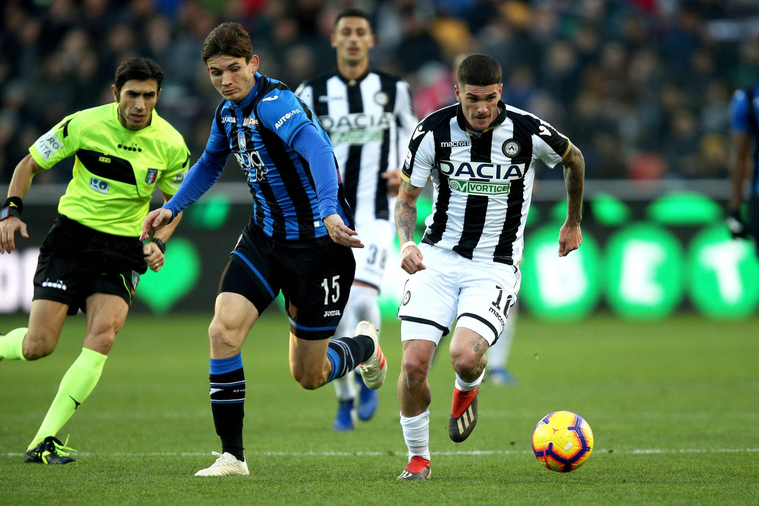 尤文图斯客场战平AC米兰，晋级坎坷