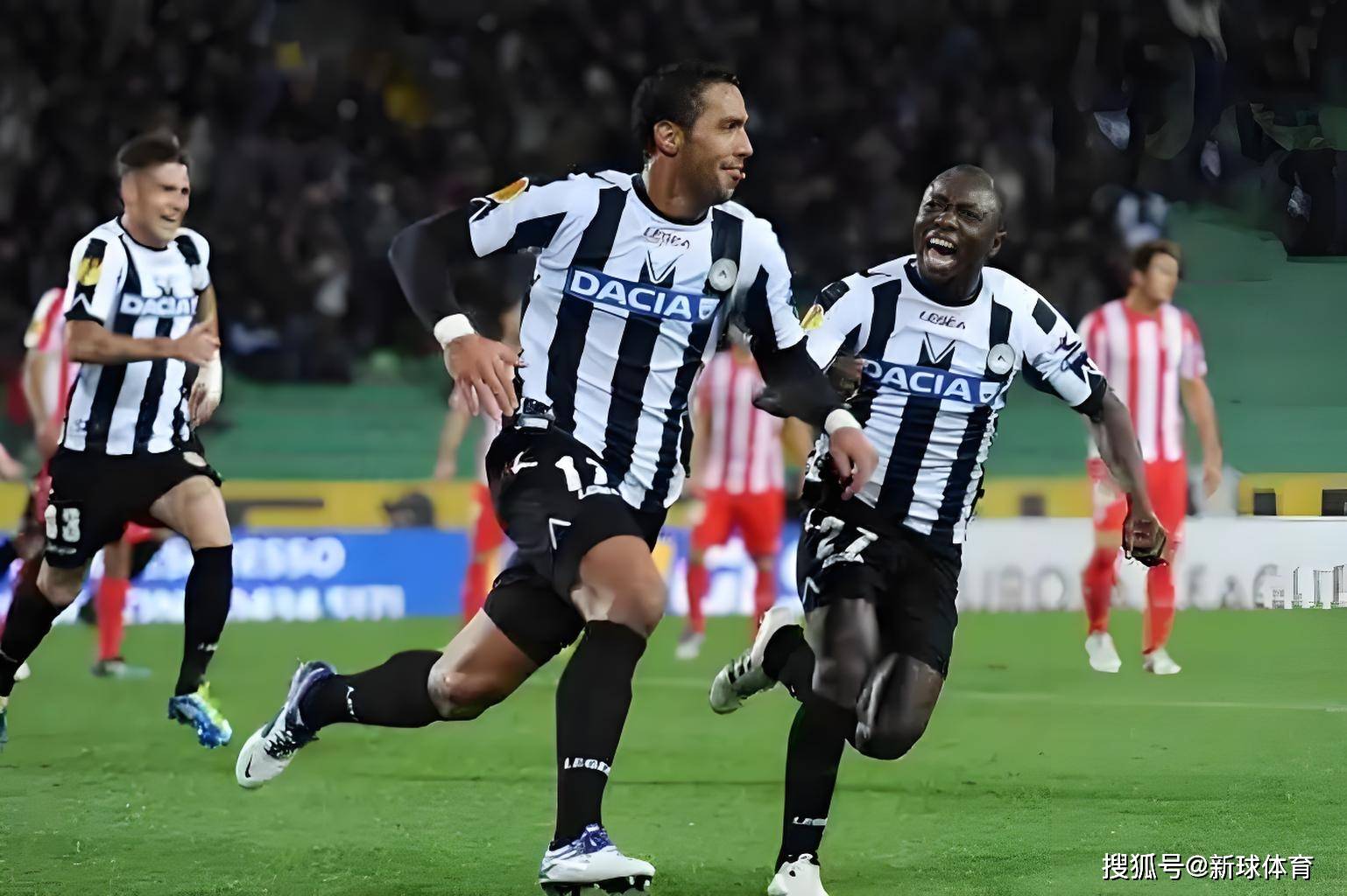 乌迪内斯未能取胜,球员状态低迷 乌迪内斯未能取胜,球员状态低迷