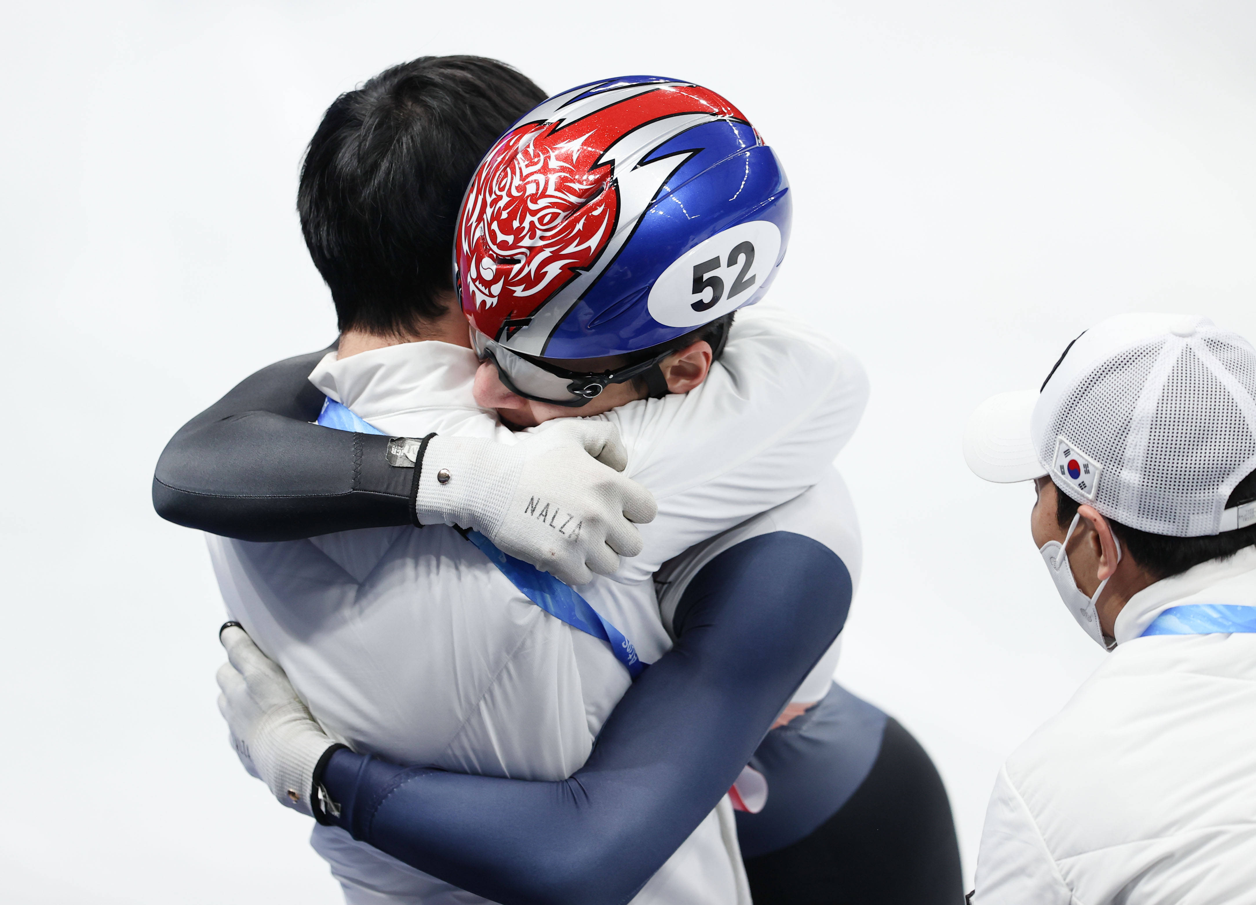 短道速滑男子个人赛韩国选手夺冠 短道速滑男子个人赛韩国选手夺冠