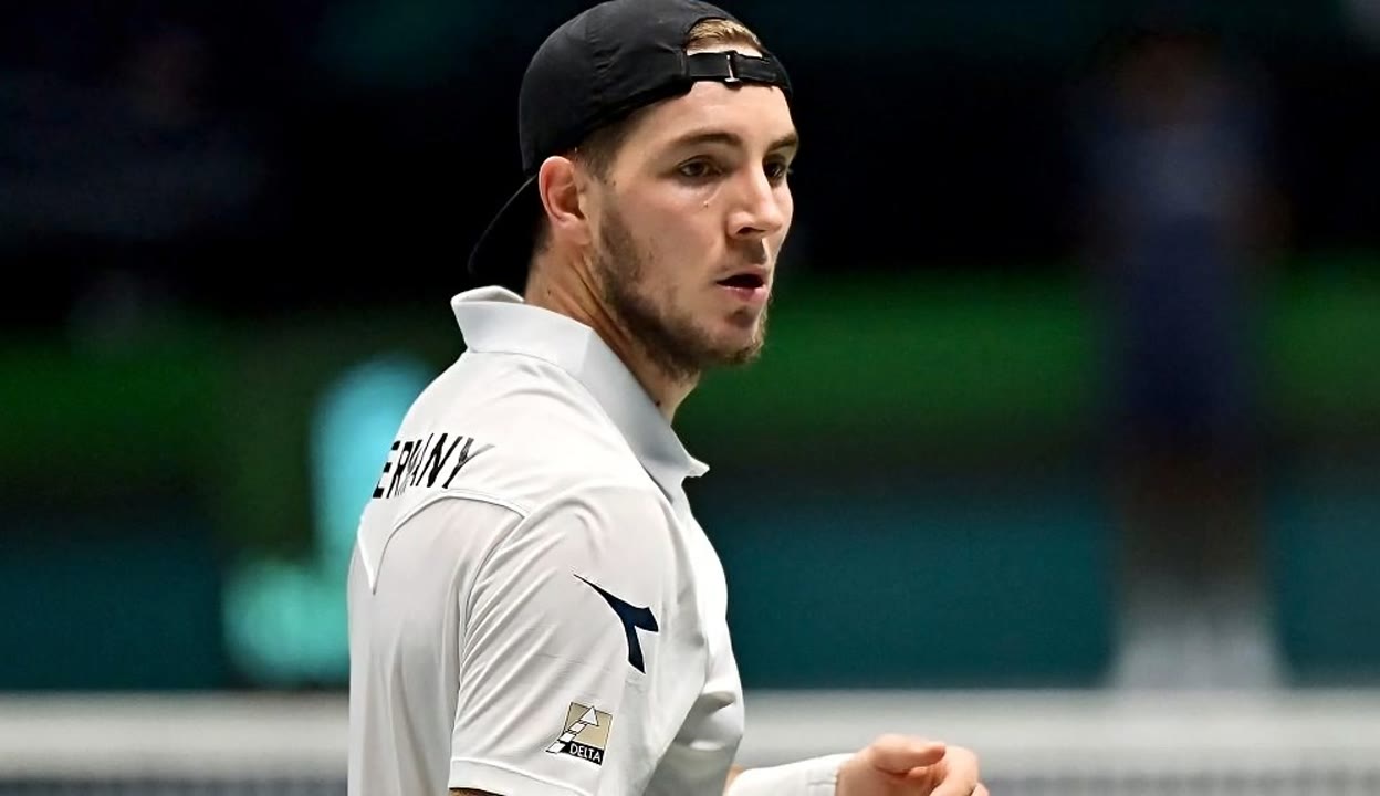 意大利力克奥地利,赢得关键胜利 意大利力克奥地利,赢得关键胜利