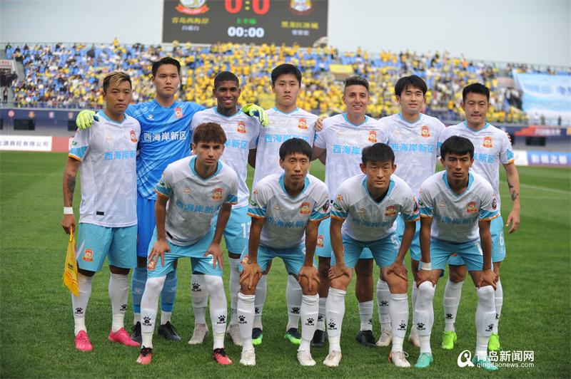 青岛队在客场取得胜利,提升战绩 青岛队在客场取得胜利,提升战绩