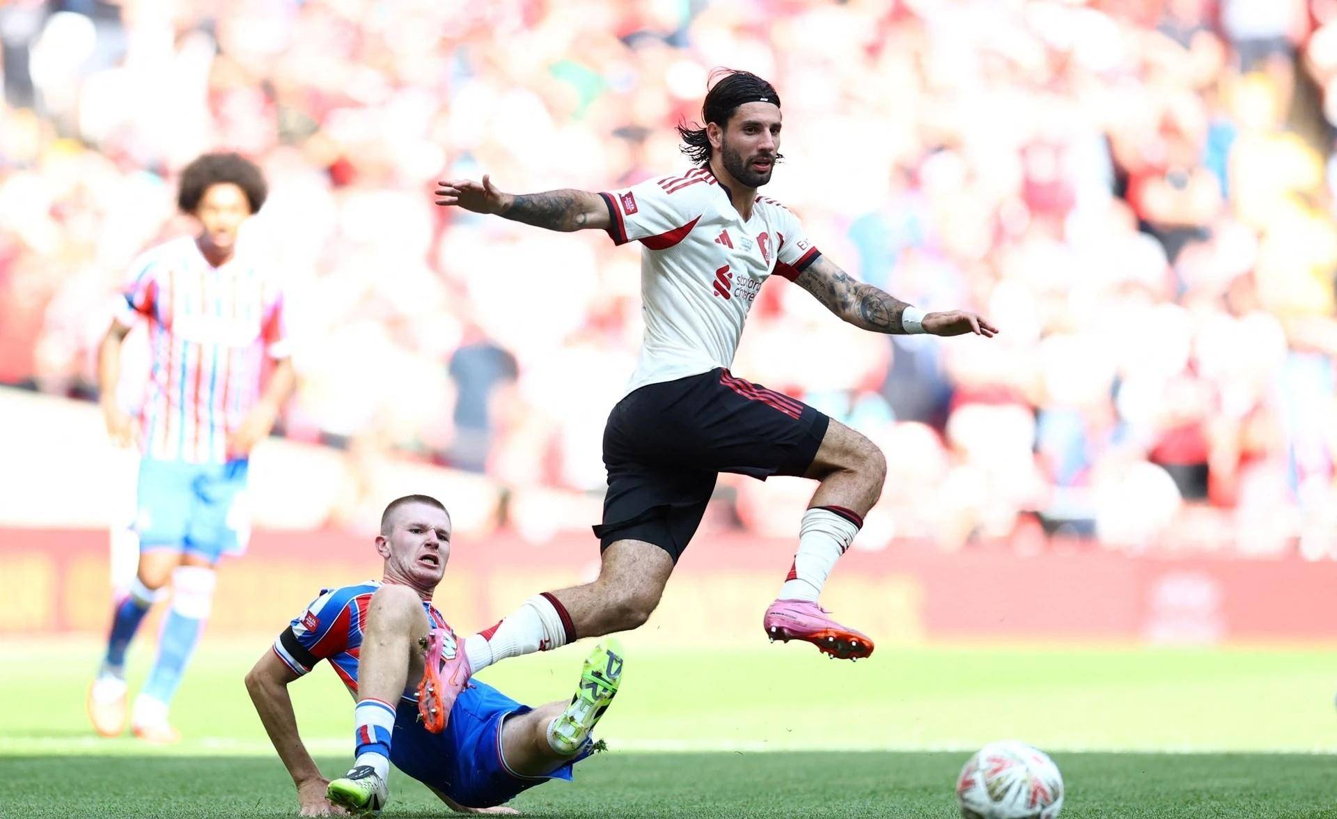 关于水晶宫逆袭成功,球队气象万千的信息 关于水晶宫逆袭成功,球队气象万千的信息