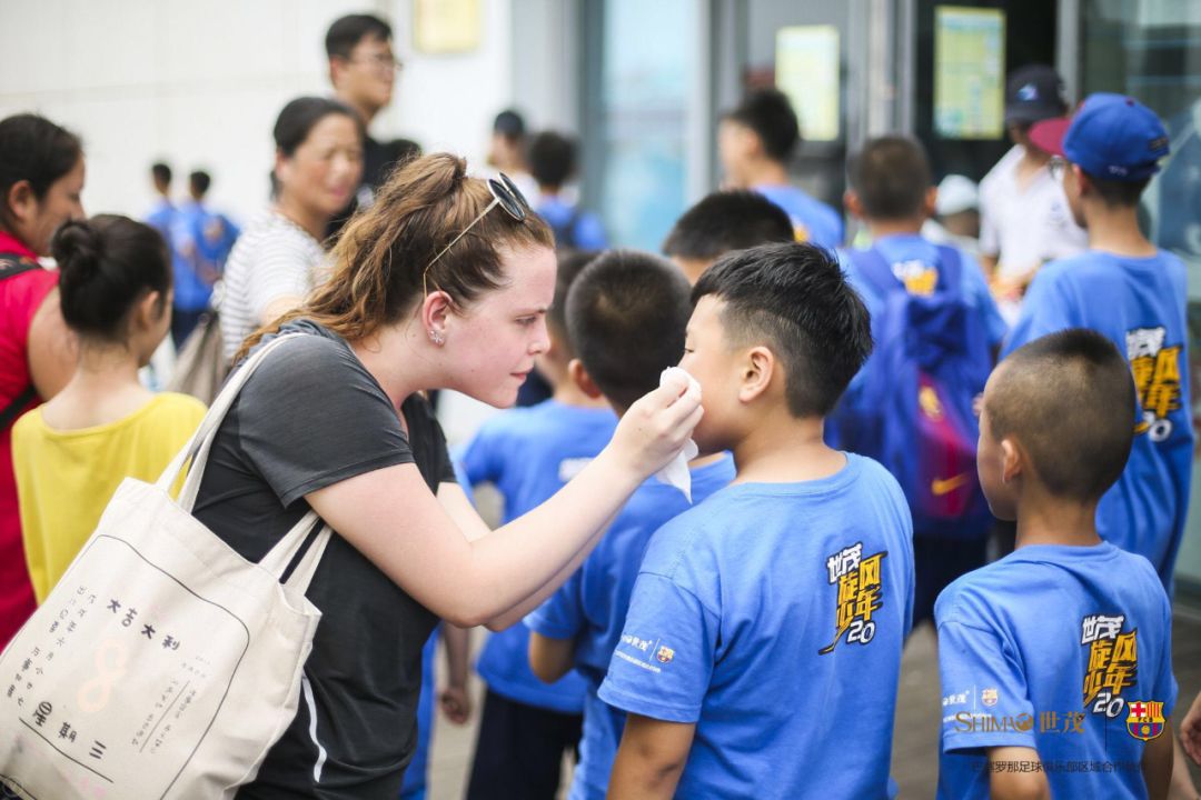 欧洲足球盛宴精粹无限,妙趣横生 欧洲足球盛宴精粹无限,妙趣横生