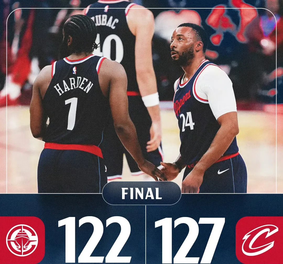 快船队胜马刺队,赛季终结在即 快船队胜马刺队,赛季终结在即