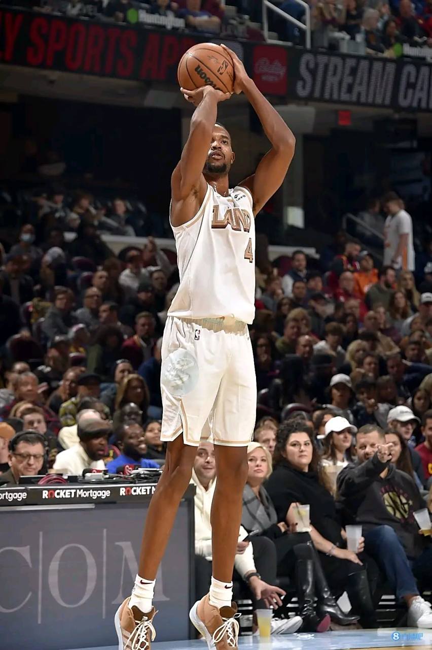 包含南特防守致命失误,错失关键分的词条 包含南特防守致命失误,错失关键分的词条