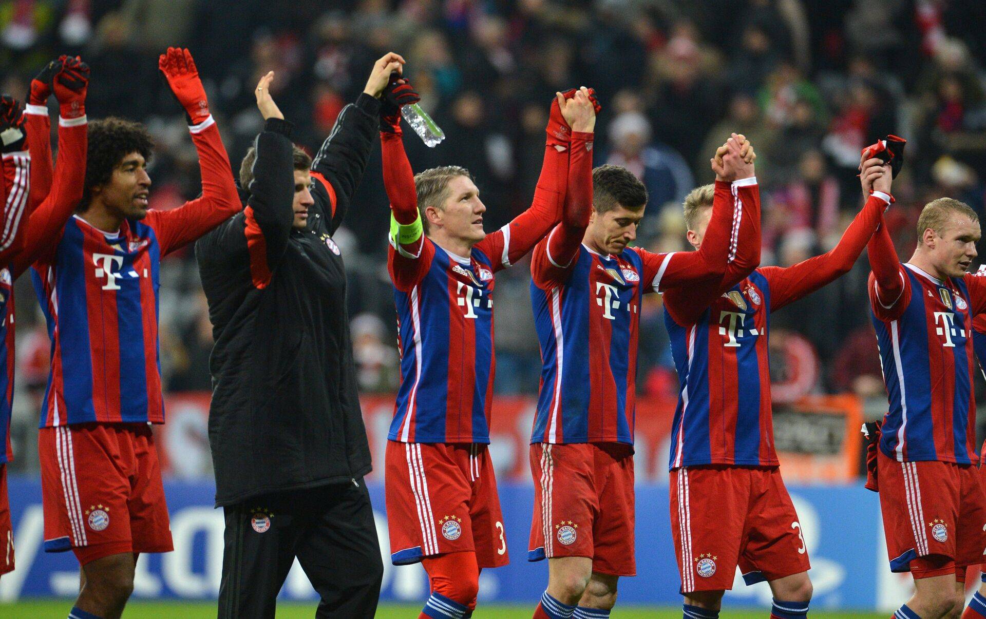 开云体育中国-包含拜仁慕尼黑队击败对手，晋级足球赛事八强的词条